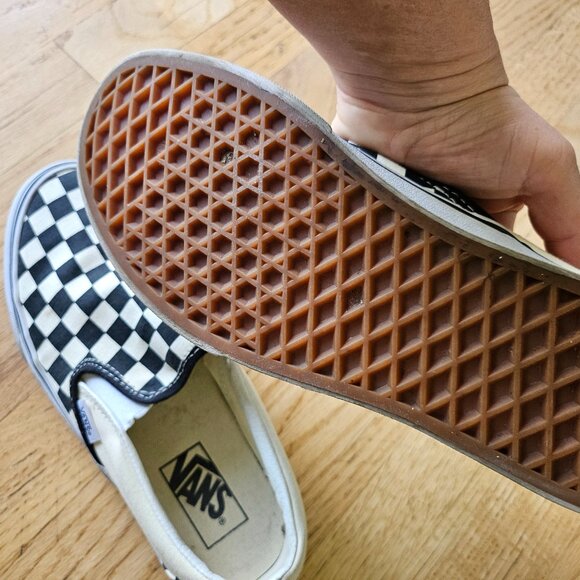Vans - Picture 4 of 5